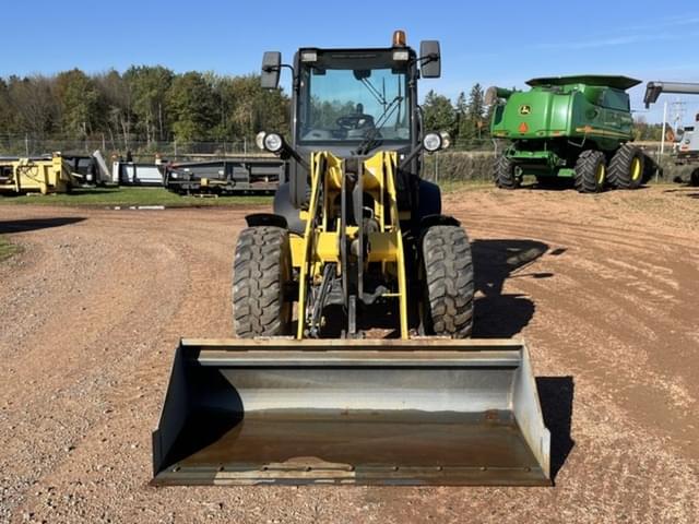 Image of New Holland W80C equipment image 1