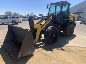 2017 New Holland W80C HS Image