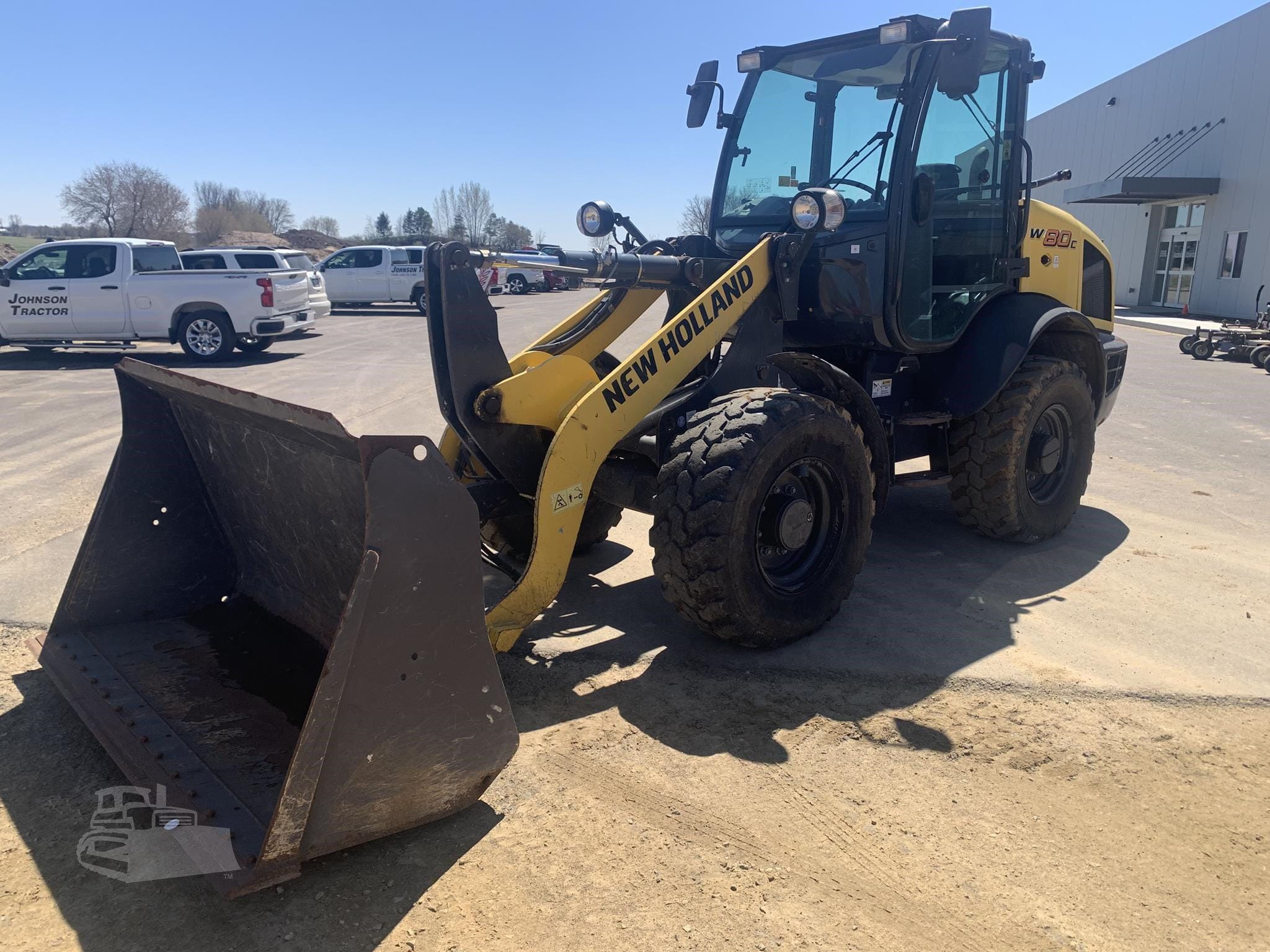2017 New Holland W80C HS Equipment Image0