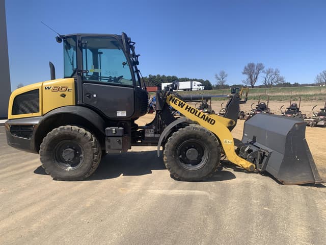 Image of New Holland W80C HS equipment image 4