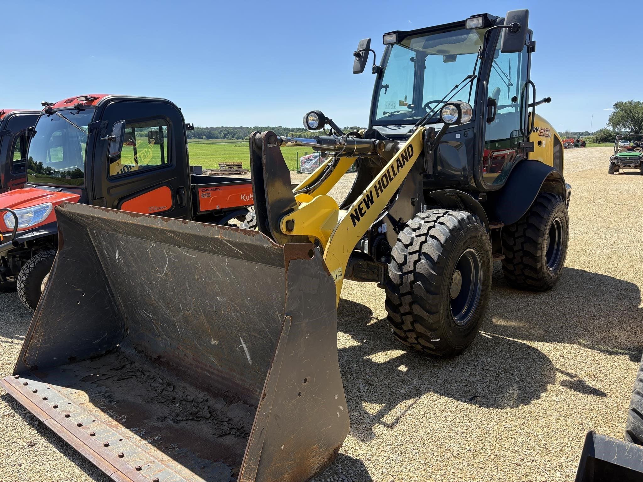 2017 New Holland W80C Equipment Image0