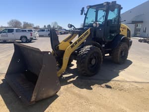 2017 New Holland W80C HS Image