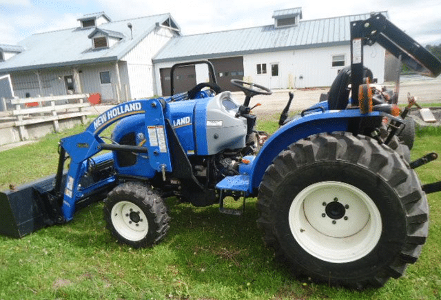 Image of New Holland Workmaster 35 equipment image 1