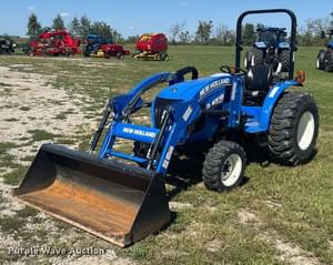 2017 New Holland Workmaster 35 Image