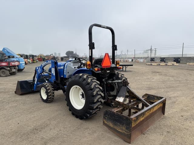 Image of New Holland Workmaster 40 equipment image 3