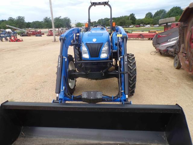 Image of New Holland Workmaster 50 equipment image 2