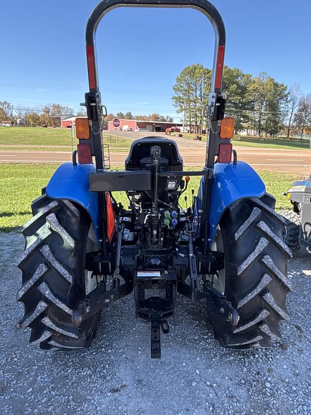 Image of New Holland Workmaster 60 equipment image 3