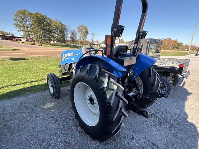 Image of New Holland Workmaster 60 equipment image 4