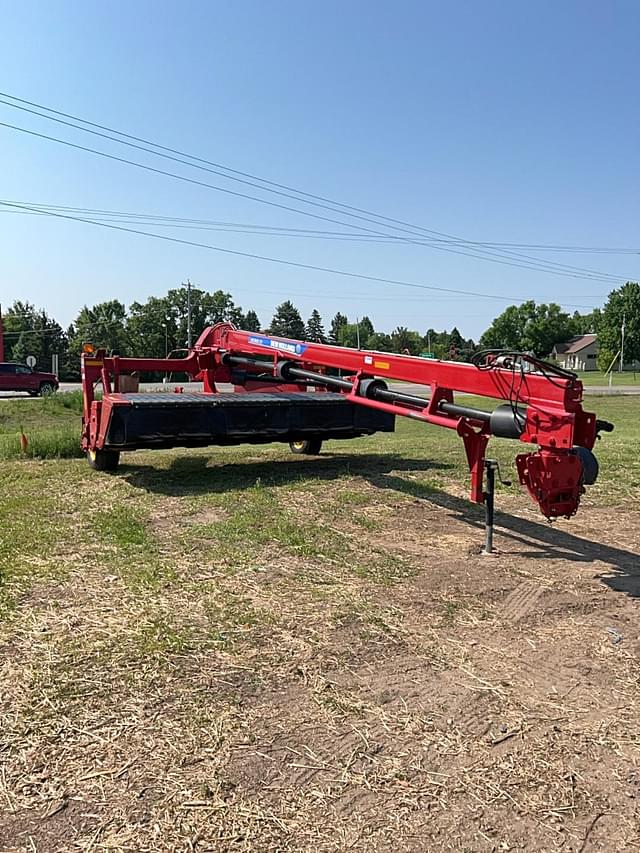 Image of New Holland 313 equipment image 1