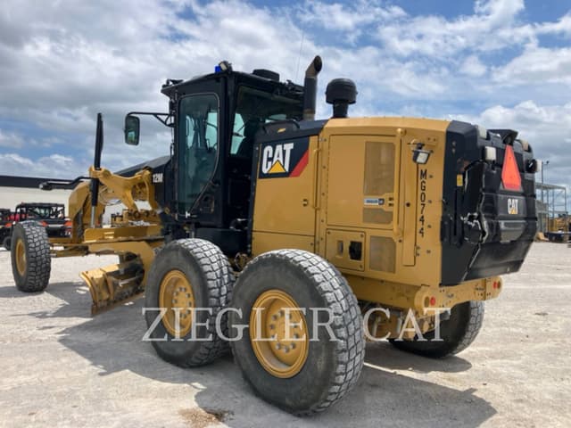 Image of Caterpillar 12M3 equipment image 3