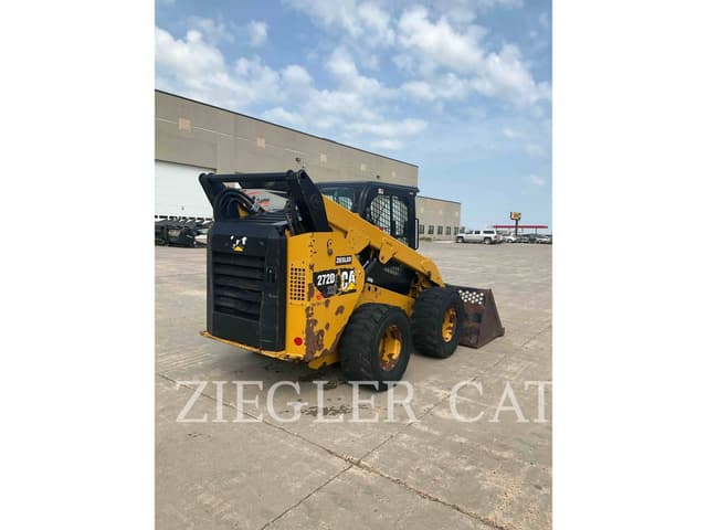 Image of Caterpillar 272D2 XHP equipment image 2