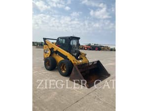 2017 Caterpillar 272D2 XHP Image