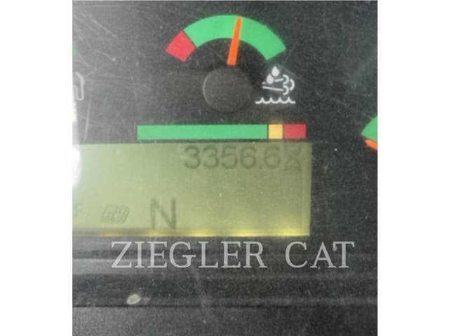 Image of Caterpillar 420F2 IT equipment image 4