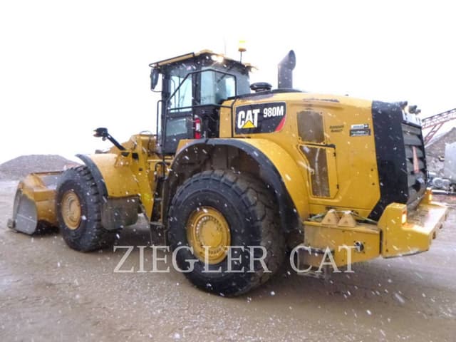 Image of Caterpillar 980M equipment image 3