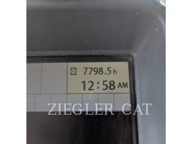 Image of John Deere 160LC equipment image 4