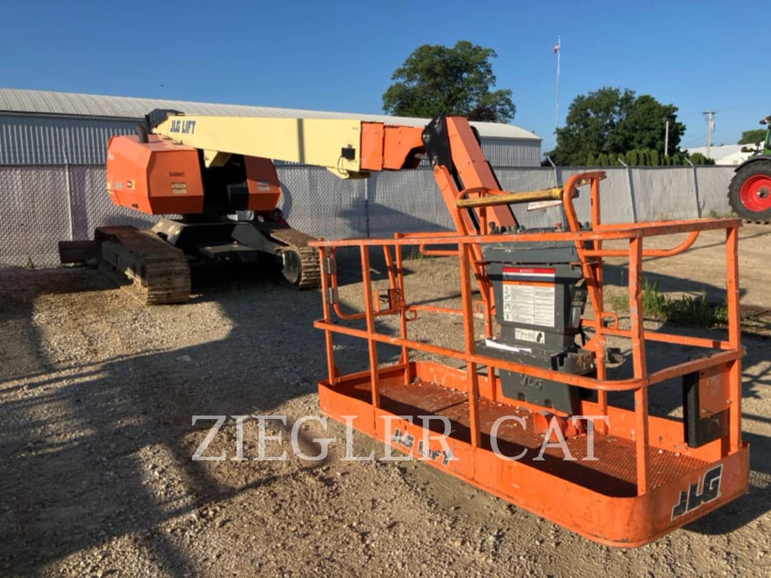 Image of JLG 660SJC Image 1