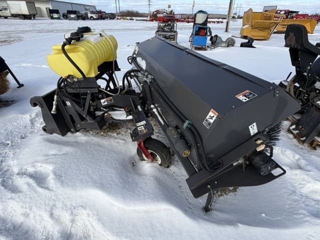 Image of Paladin Sweepster equipment image 3