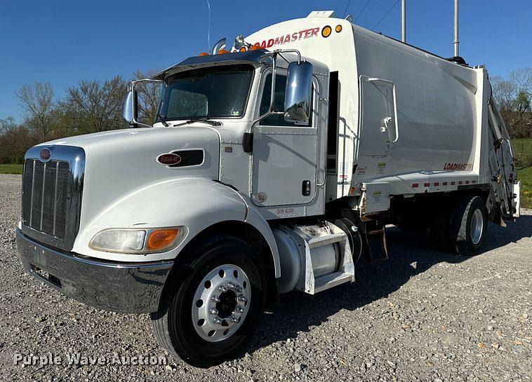 Image of Peterbilt 337 Primary image