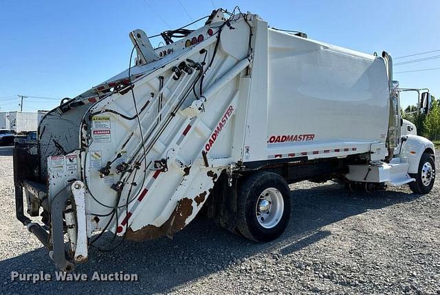 Image of Peterbilt 337 equipment image 4