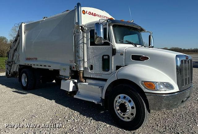 Image of Peterbilt 337 equipment image 2