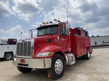 Main image Peterbilt 337