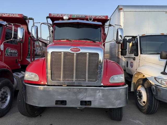 Image of Peterbilt 348 equipment image 4