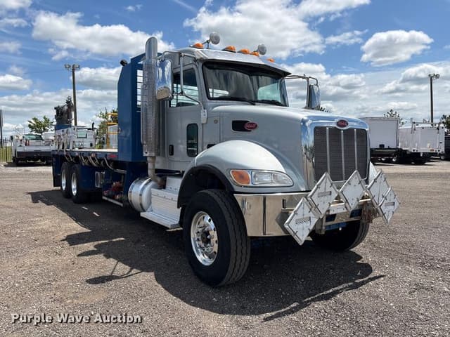 Image of Peterbilt 348 equipment image 2
