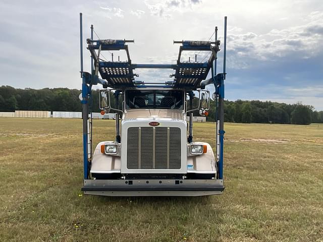 Image of Peterbilt 365 equipment image 2