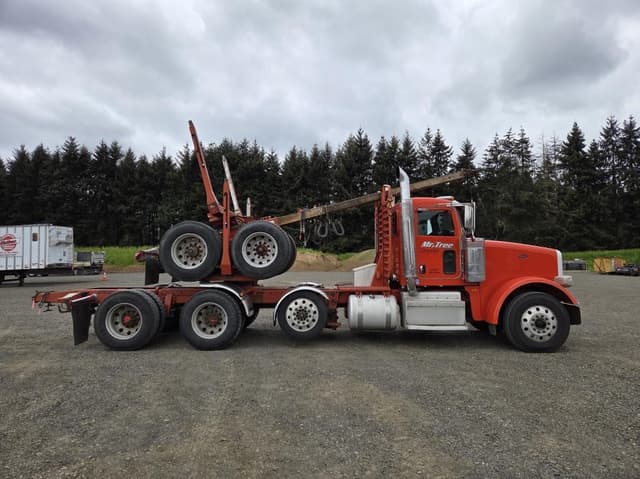 Image of Peterbilt 367 equipment image 3