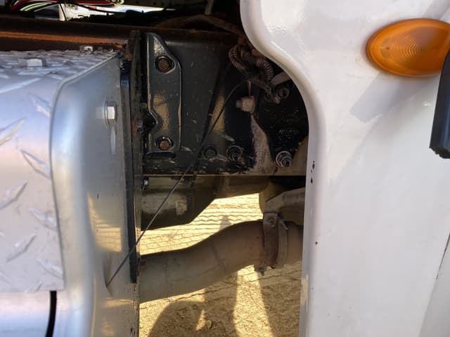 Image of Peterbilt 367 equipment image 4