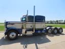 2017 Peterbilt 389 Image