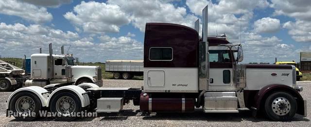 Image of Peterbilt 389 equipment image 3