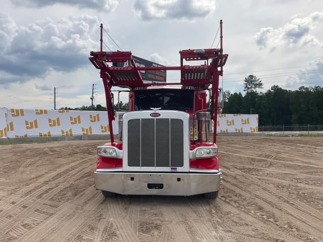 Image of Peterbilt 389 equipment image 1