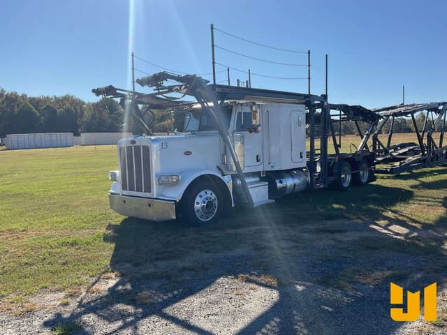 Image of Peterbilt 389 equipment image 2