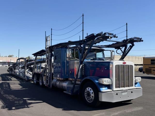 Image of Peterbilt 389 equipment image 1