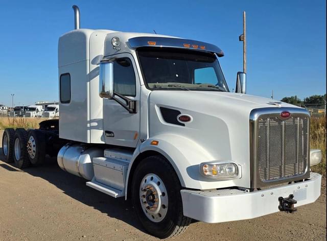 Image of Peterbilt 567 equipment image 2