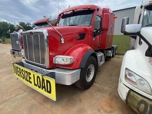 2017 Peterbilt 567 Image