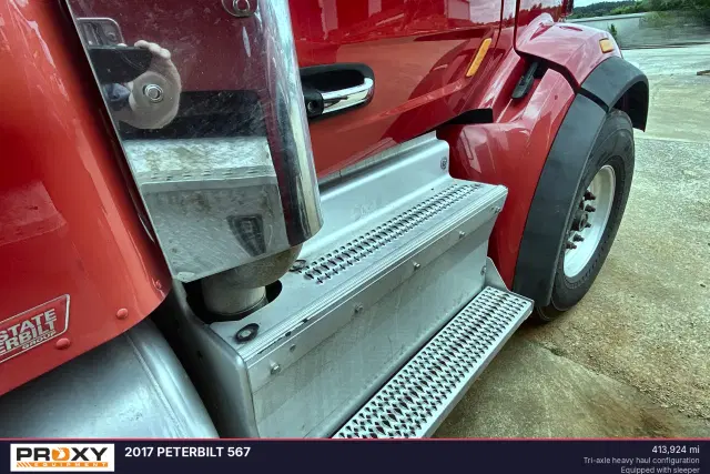 Image of Peterbilt 567 equipment image 2