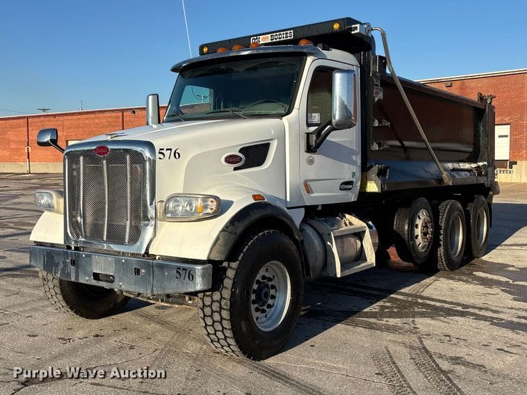 2017 Peterbilt 567 Equipment Image0