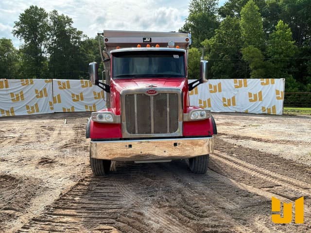 Image of Peterbilt 567 equipment image 1