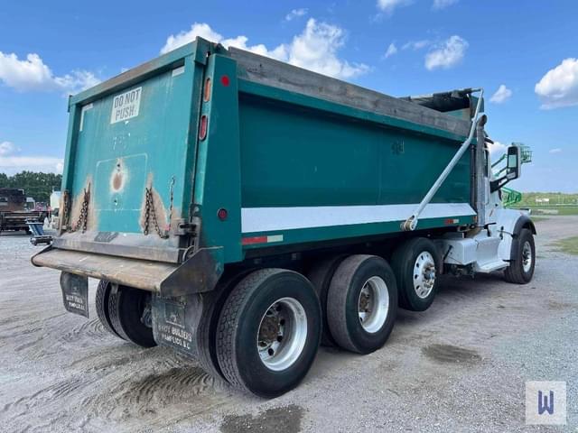 Image of Peterbilt 567 equipment image 4