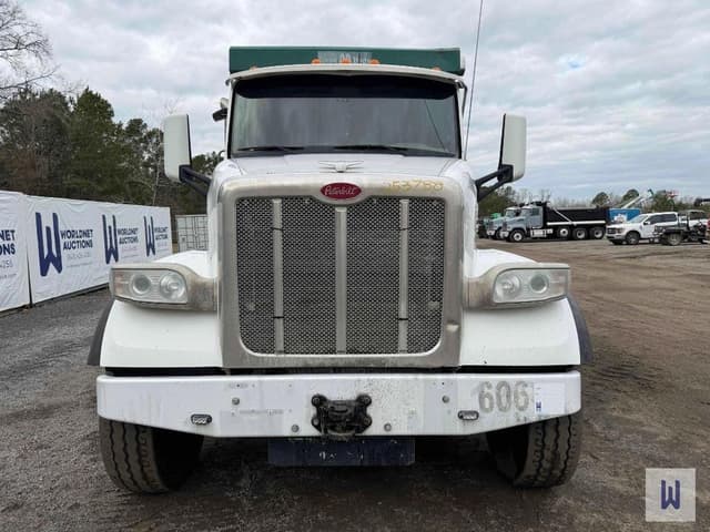 Image of Peterbilt 567 equipment image 2
