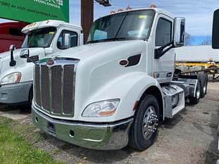 2017 Peterbilt 579 Equipment Image0