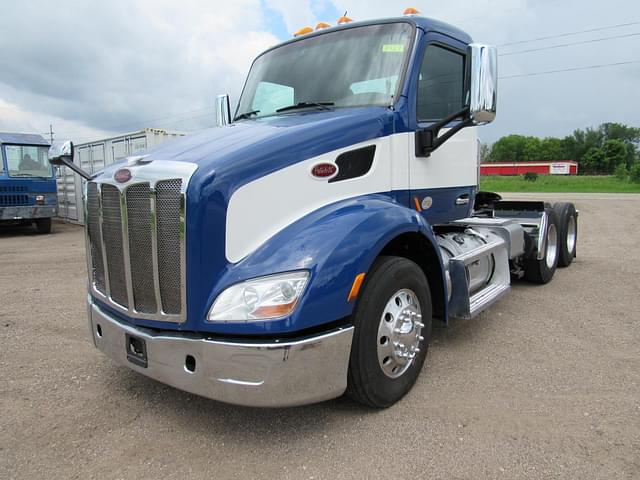 Image of Peterbilt 579 equipment image 1