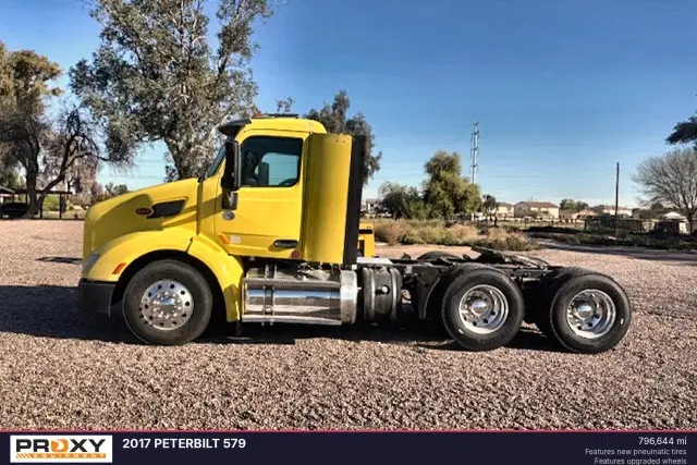 Image of Peterbilt 579 equipment image 1