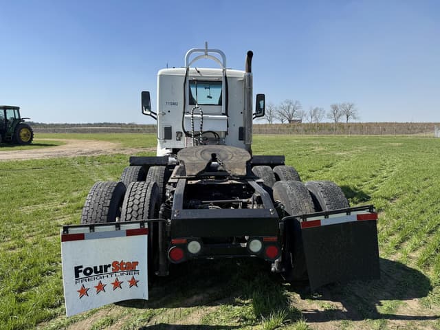 Image of Peterbilt 579 equipment image 3