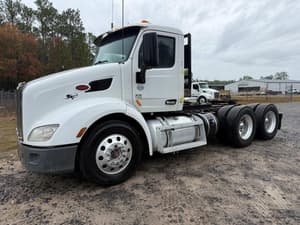 2017 Peterbilt 579 Image