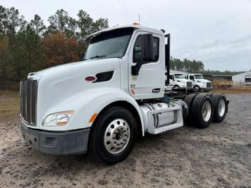 Main image Peterbilt 579