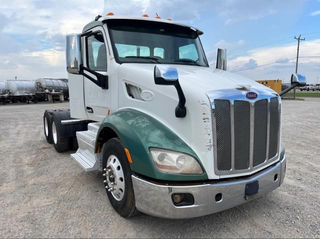 Image of Peterbilt 579 equipment image 1