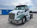 2017 Peterbilt 579 Image